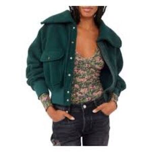 Free People We The Free Shasta Cardi Fleece Jacket in Deepest Spruce - XS